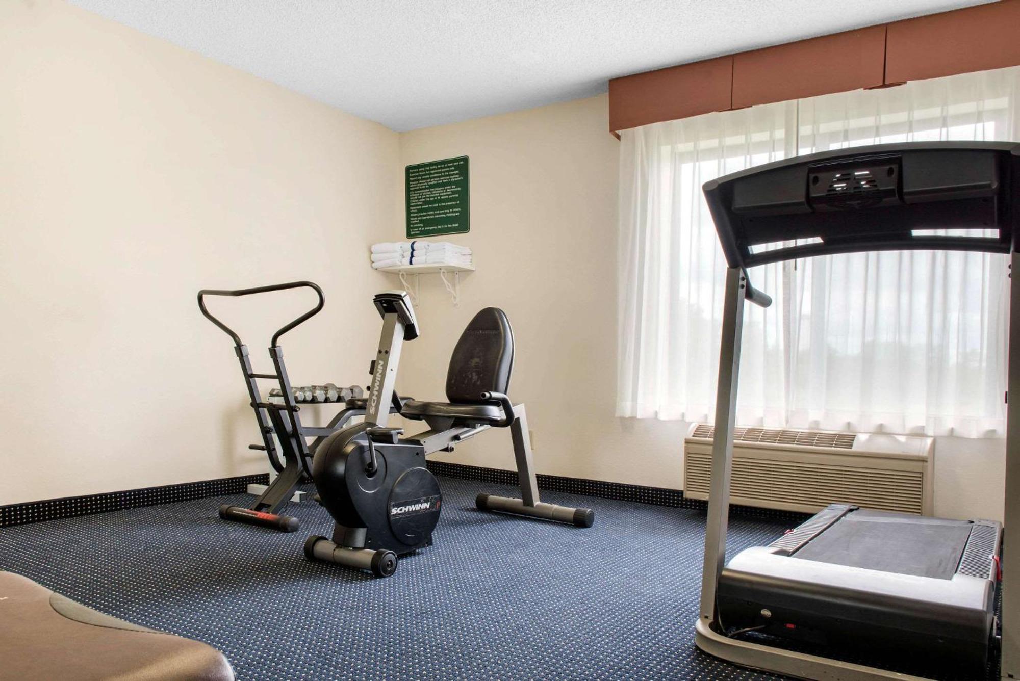 Quality Inn & Suites Anderson I-69 Εξωτερικό φωτογραφία