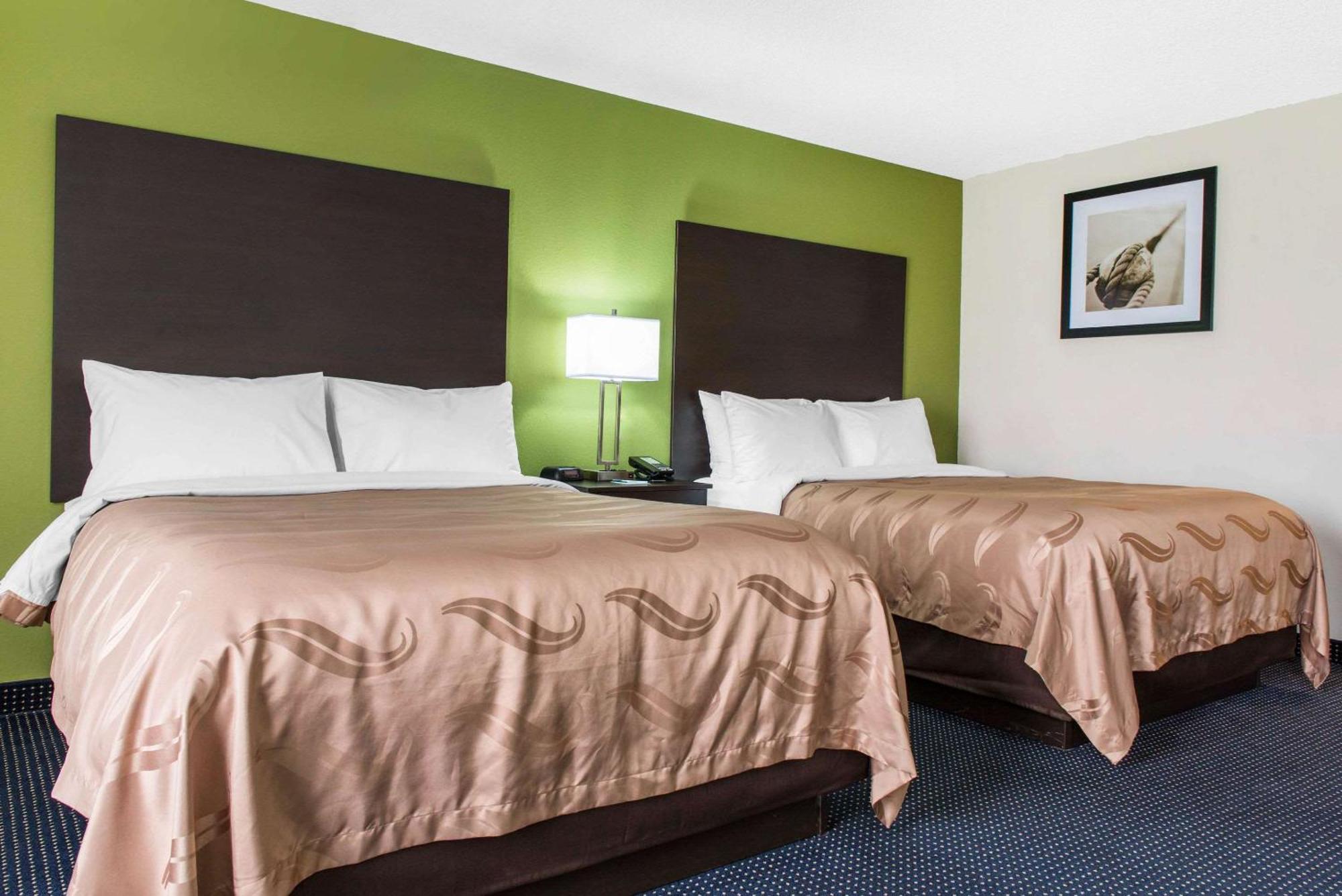 Quality Inn & Suites Anderson I-69 Εξωτερικό φωτογραφία