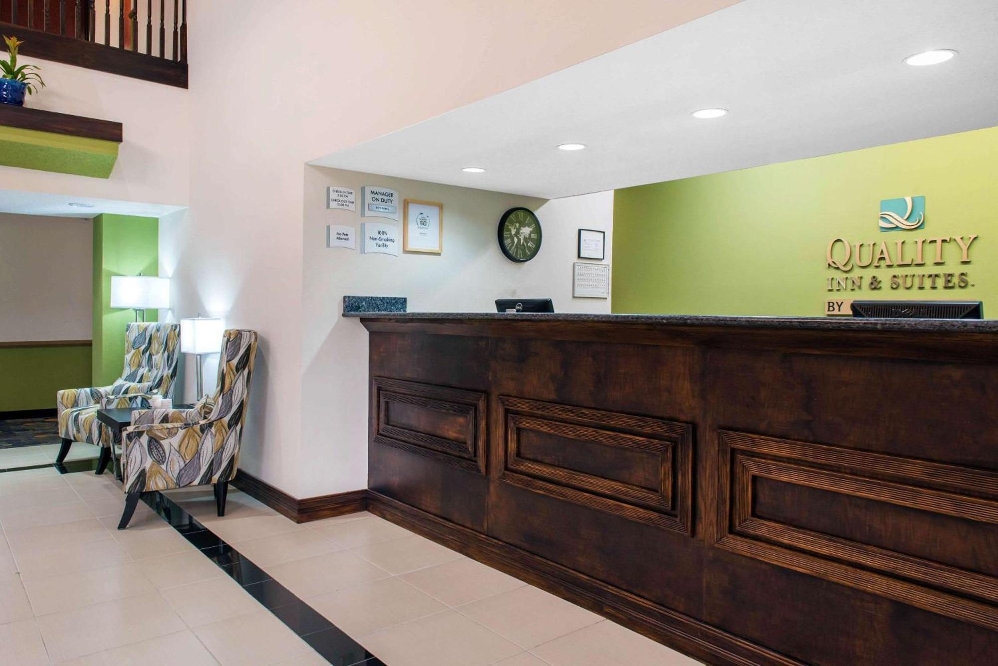 Quality Inn & Suites Anderson I-69 Εξωτερικό φωτογραφία