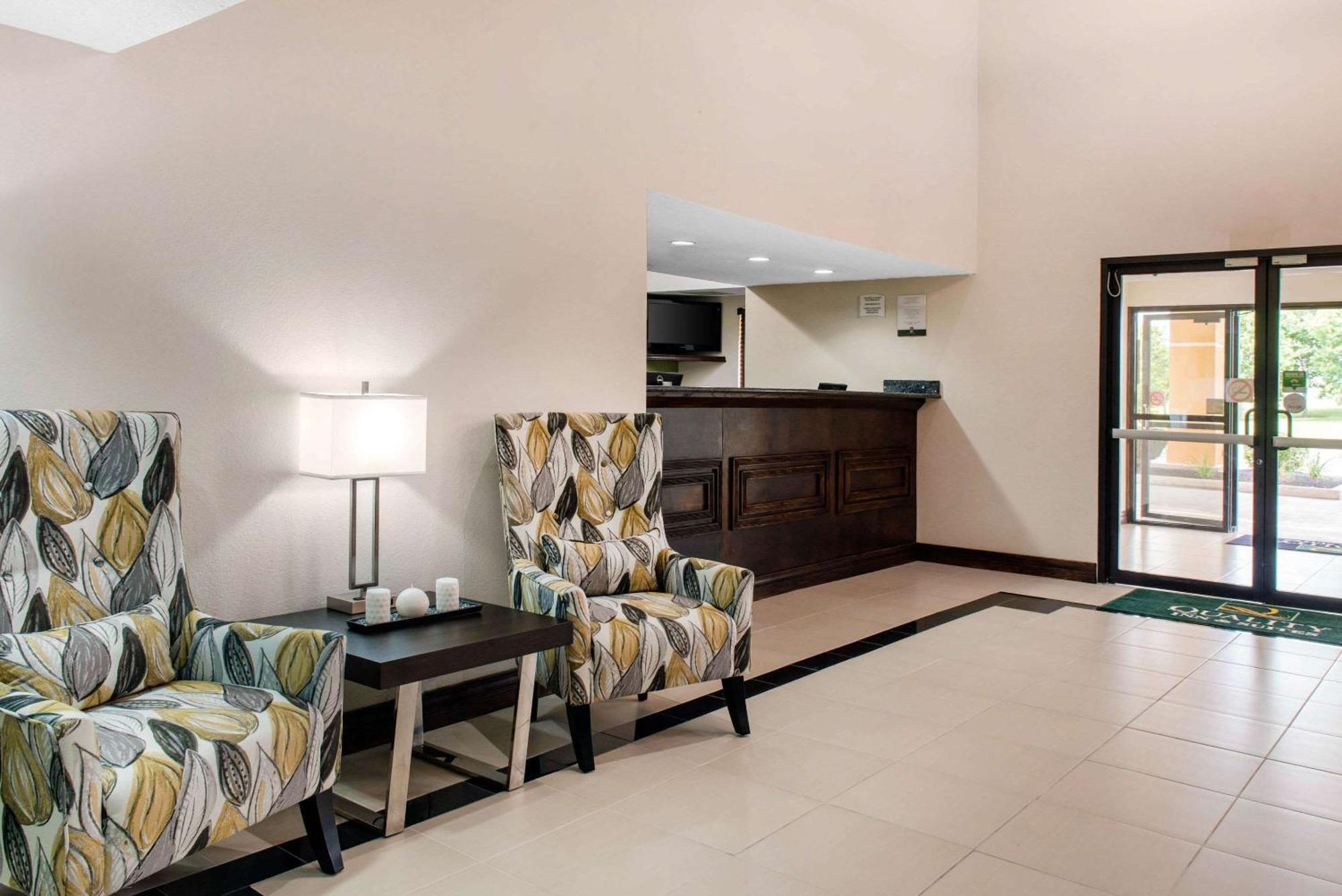 Quality Inn & Suites Anderson I-69 Εξωτερικό φωτογραφία