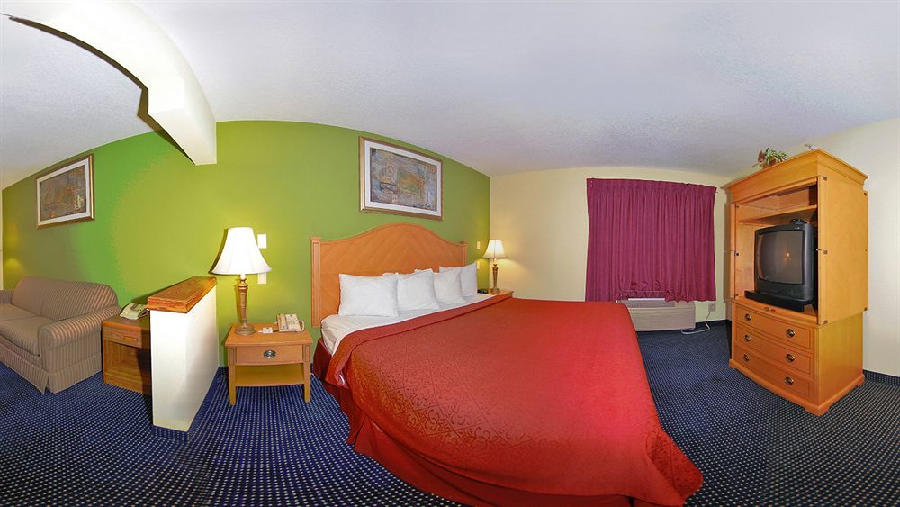Quality Inn & Suites Anderson I-69 Εξωτερικό φωτογραφία