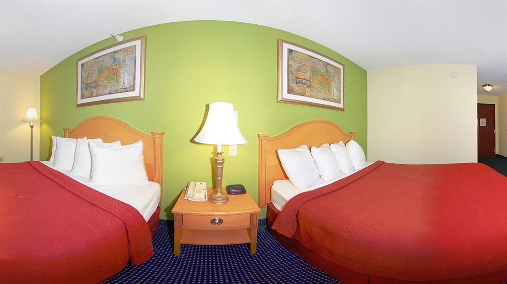 Quality Inn & Suites Anderson I-69 Εξωτερικό φωτογραφία