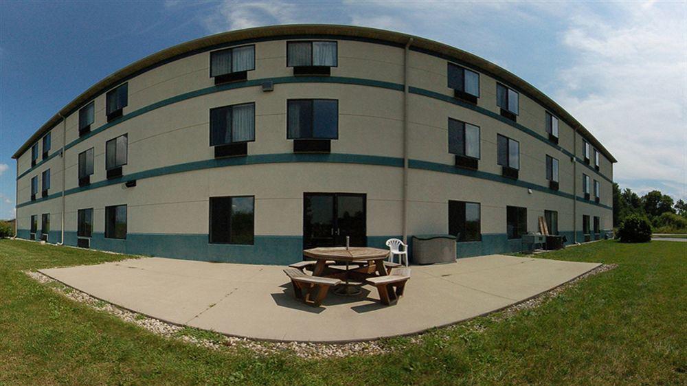 Quality Inn & Suites Anderson I-69 Εξωτερικό φωτογραφία